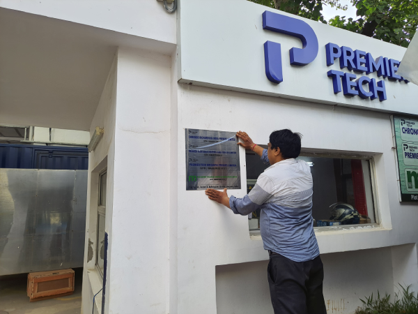 Ss Plate & Logo @ Premier Tech